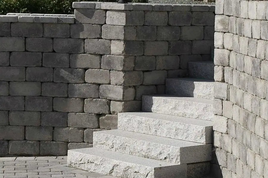 Trappetrinn granitt og betong
