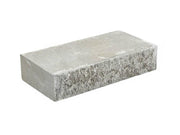 Benders Megastep 70x35x15cm Trappetrinn Grå vist i utemiljø