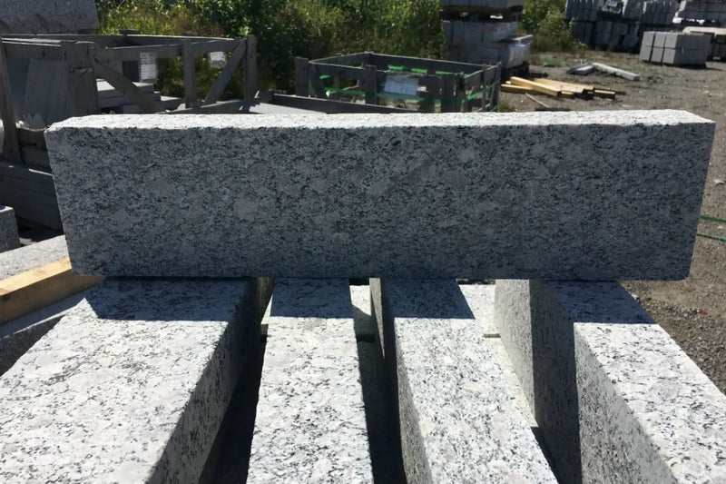 Granitt Kantstein 7x15x60cm Flammet - Benders