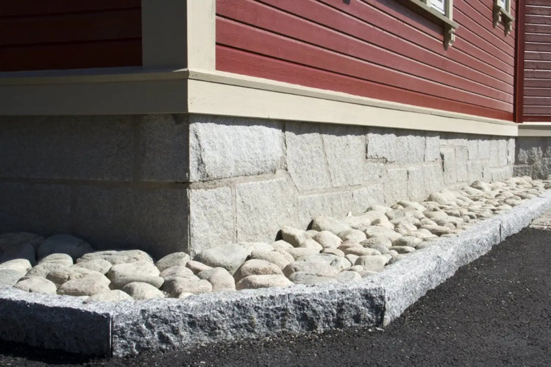 Granitt Kantstein 8x20x1 Lm. Råhugget - Benders