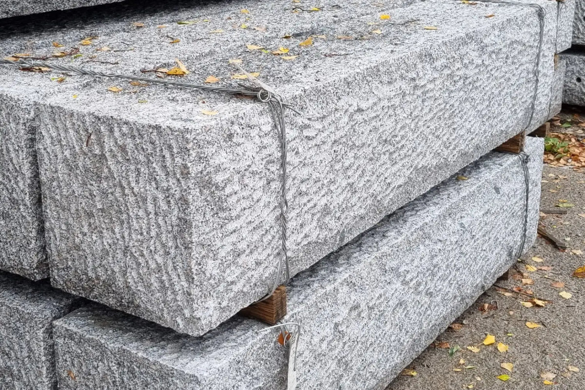 Granitt Portstolpe 30x30x170cm - Benders