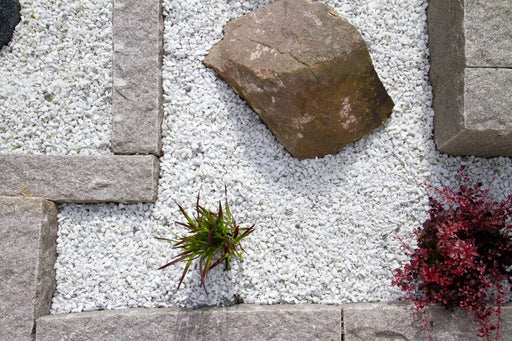 Hvit Marmor 8/12 Knust Hagesingel Storsekk 800kg - Dekorstein - Benders