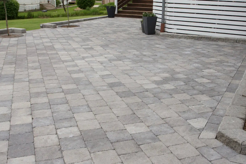 Labyrint Antikk Makro 21x21x6 Gråmix - Betongheller - Benders