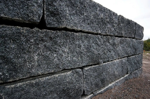 Larvikittblokka 50 Rustikk Granittmur - Støttemur Larvikitt - ABCSTEIN