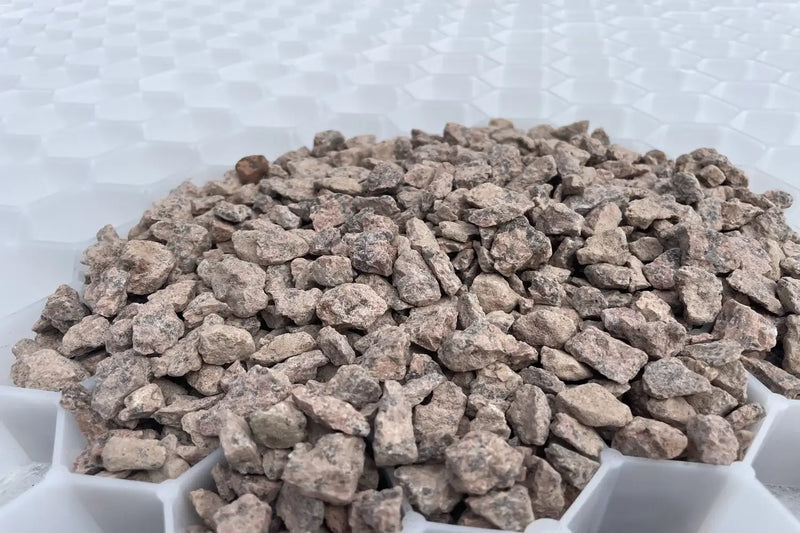 Rød Granitt 8/12 Hagesingel Storsekk 800kg - Dekorstein - Miljøstein