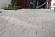 Villa Helle Grå 30x30x6cm Slett M. Fas - Betongheller - Benders