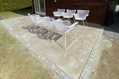 Villa Helle Grå 50x50x5cm Slett M. Fas - Betongheller - Benders