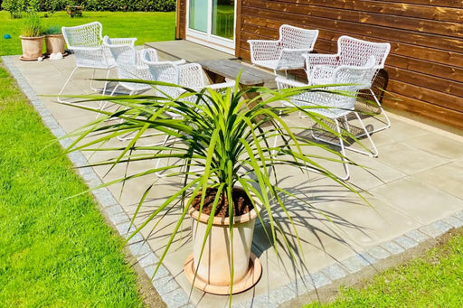 Villa Helle Grå 50x50x5cm Slett M. Fas - Betongheller - Benders